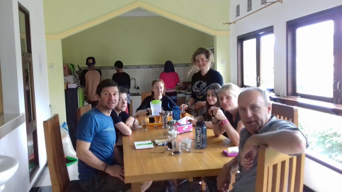 Dannu'S Homestay Ijen And Bromo Tour 外南梦 外观 照片